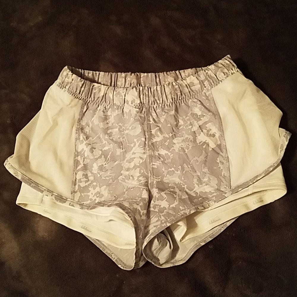 Lululemon Hotty Hot Shorts
